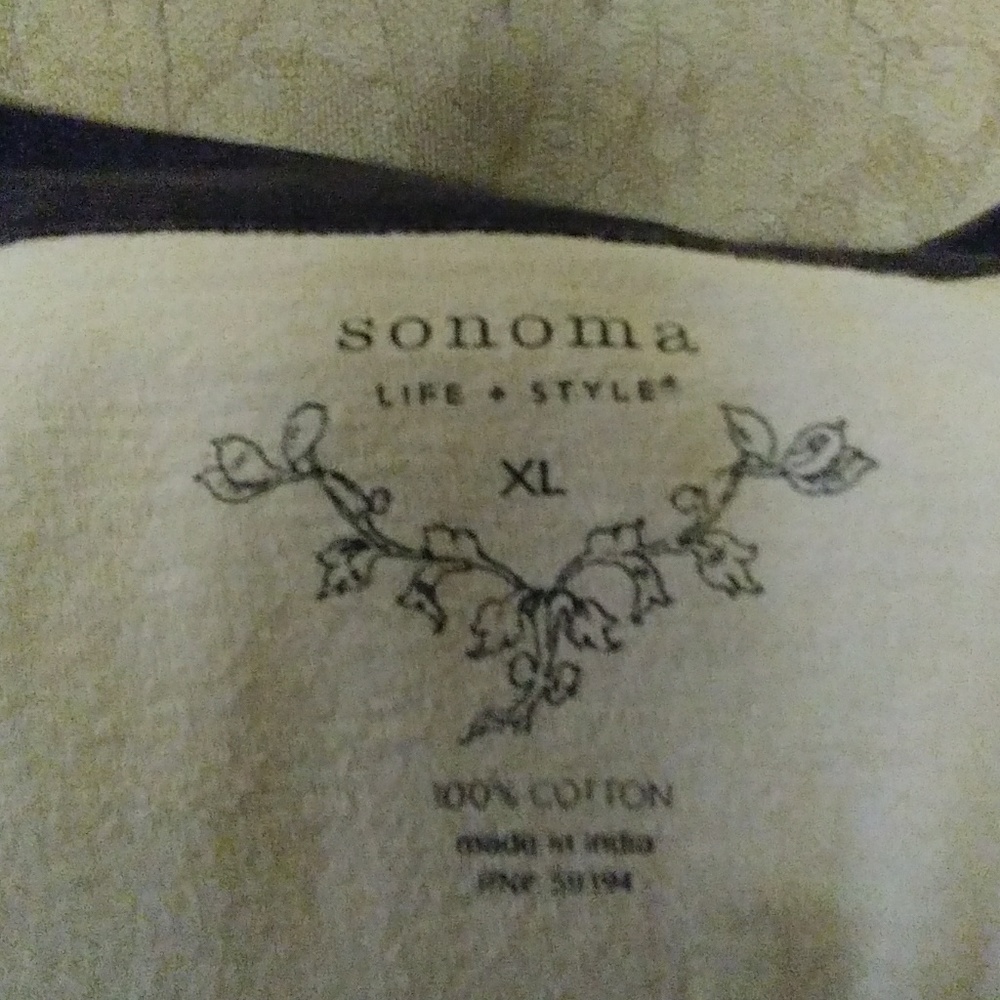 Blouse - Picture 3 of 3